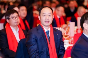 喜報(bào)|熱烈祝賀宏大高分子董事長(zhǎng)曾維楚先生榮獲“株洲市優(yōu)秀企業(yè)家”